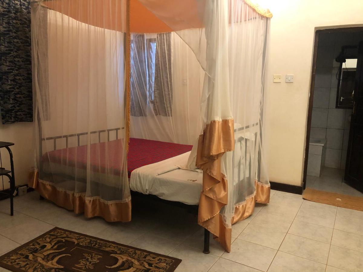Impala Safari Lodge Voi Dış mekan fotoğraf