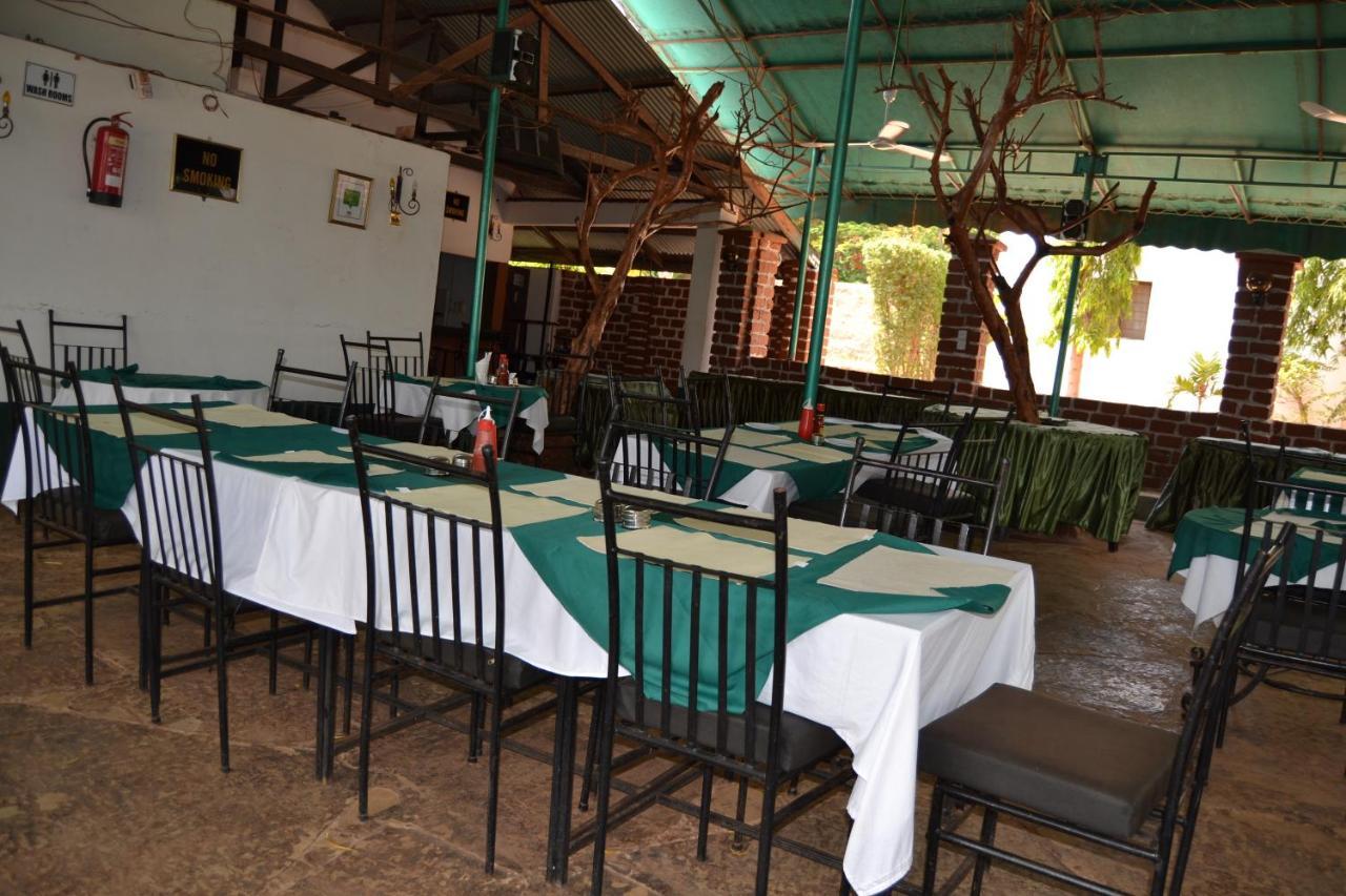 Impala Safari Lodge Voi Dış mekan fotoğraf
